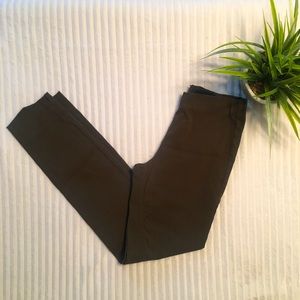 Who What Wear flat front skinny pants💕